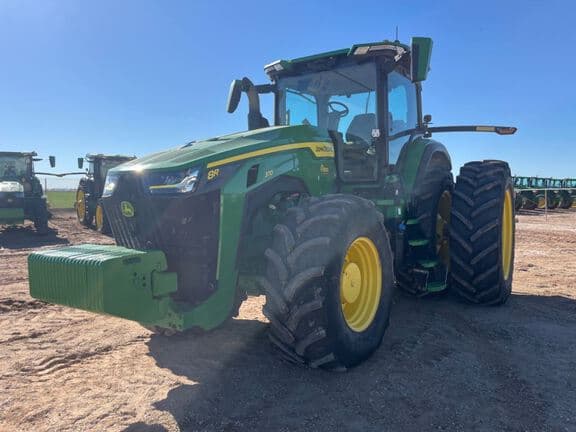 Image of John Deere 8R 370 equipment image 1