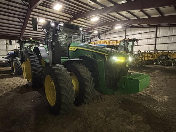Image of John Deere 8R 370 equipment image 3