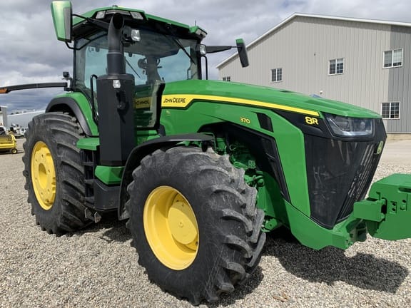 2021 John Deere 8R 370 Equipment Image0