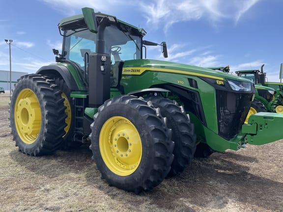 2021 John Deere 8R 370 Image