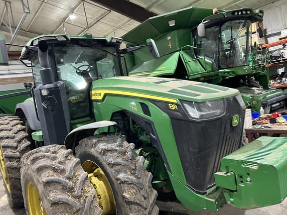 Image of John Deere 8R 370 equipment image 1