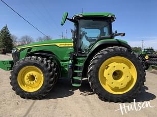 Main image John Deere 8R 370 8