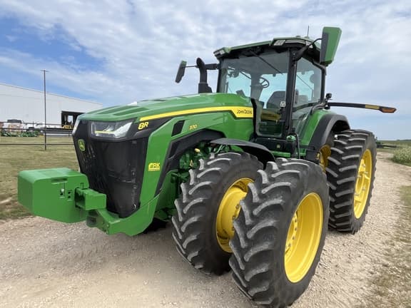 Image of John Deere 8R 370 Primary image
