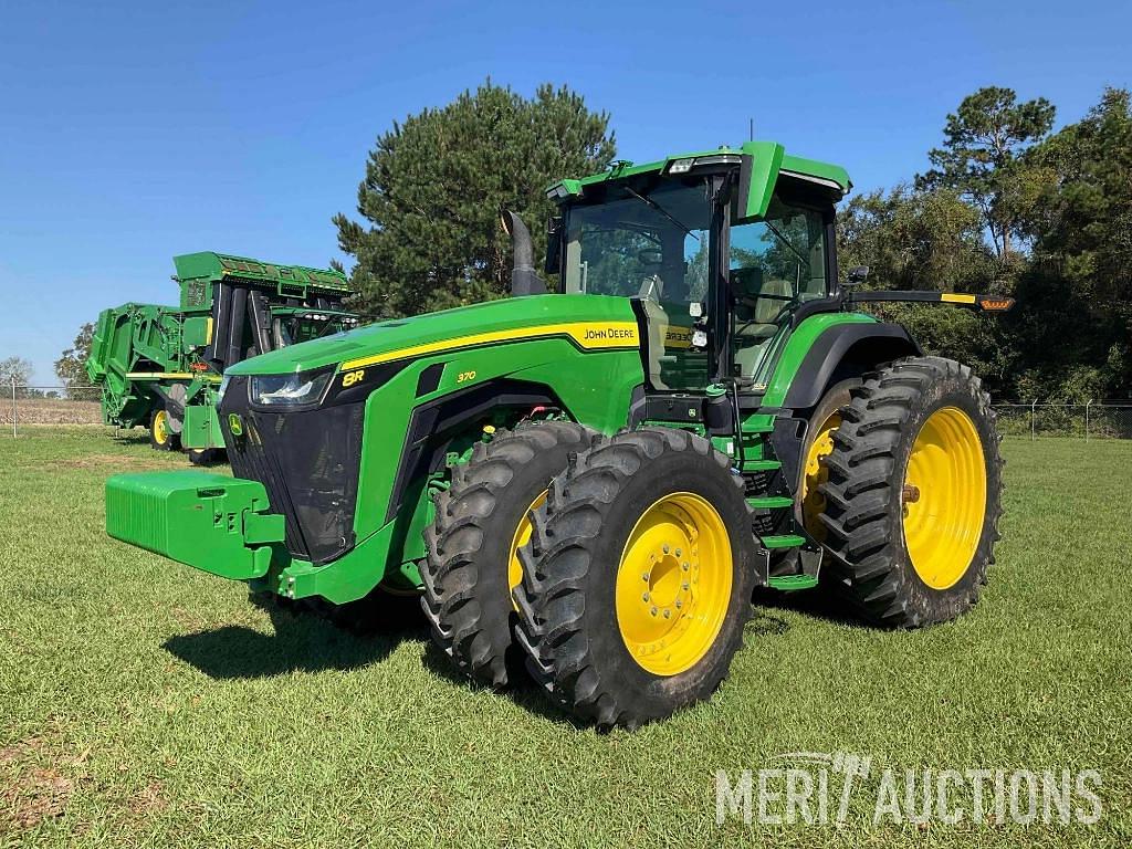 Image of John Deere 8R 370 Primary image