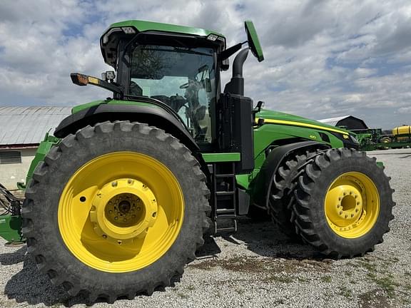 Image of John Deere 8R 410 equipment image 2