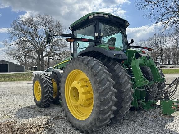 Image of John Deere 8R 410 equipment image 4