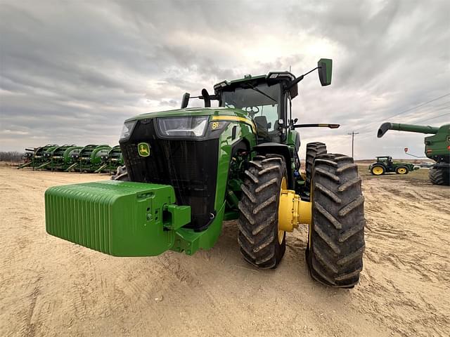 Image of John Deere 8R 410 equipment image 2