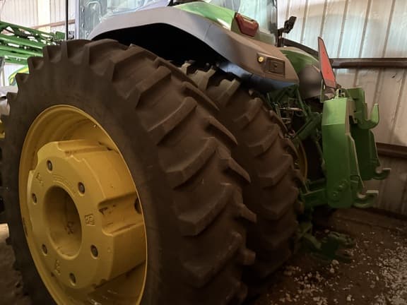 Image of John Deere 8R 410 equipment image 3
