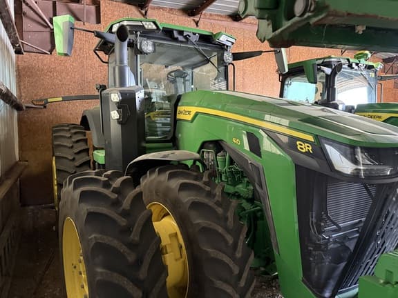 Image of John Deere 8R 410 equipment image 1