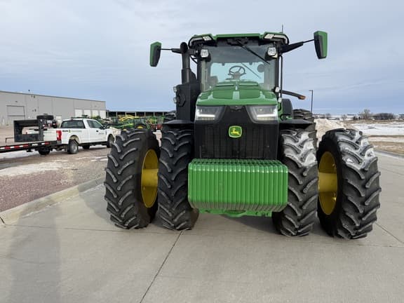 Image of John Deere 8R 410 equipment image 2