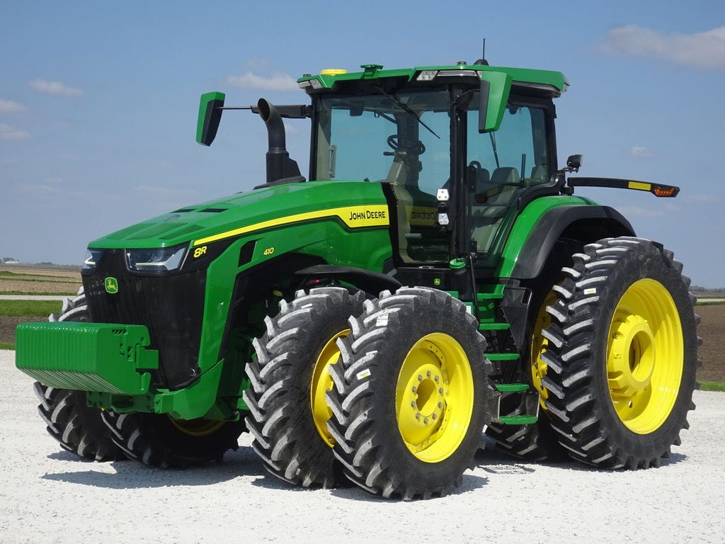 2021 John Deere 8R 410 Equipment Image0