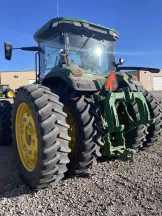 Image of John Deere 8R 410 equipment image 3