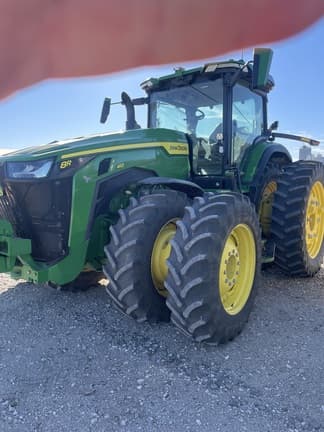 Image of John Deere 8R 410 equipment image 4