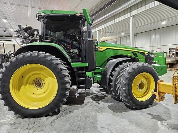 Image of John Deere 8R 410 equipment image 2