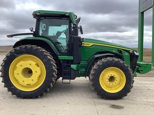 Main image John Deere 8R 410 3