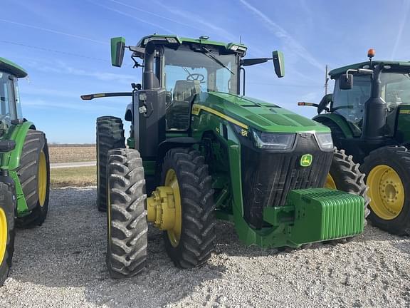 Image of John Deere 8R 410 equipment image 2