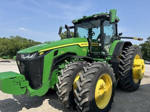 2021 John Deere 8R 410 Image