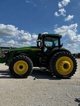 Image of John Deere 8R 410 equipment image 4