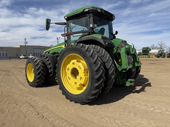 Image of John Deere 8R 410 equipment image 3