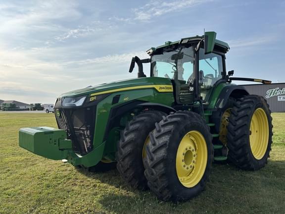 Image of John Deere 8R 410 Primary image