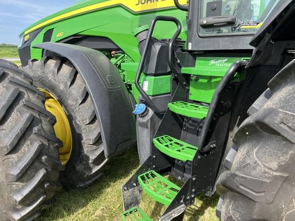 Image of John Deere 8R 410 equipment image 4
