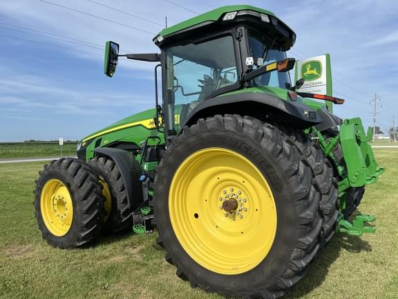 Image of John Deere 8R 410 equipment image 1