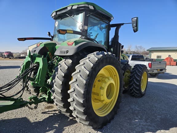 Image of John Deere 8R 410 equipment image 3