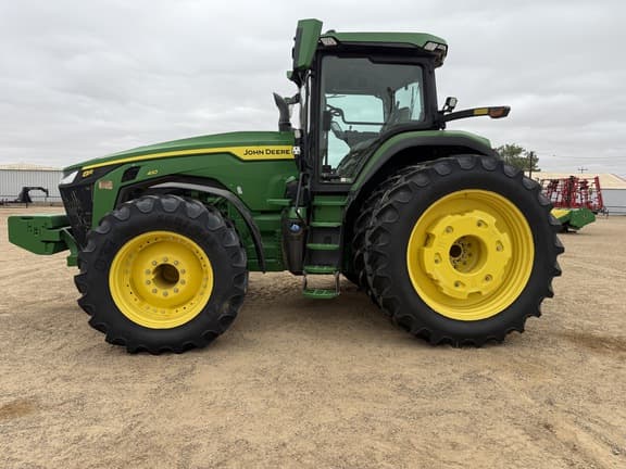 Image of John Deere 8R 410 equipment image 1