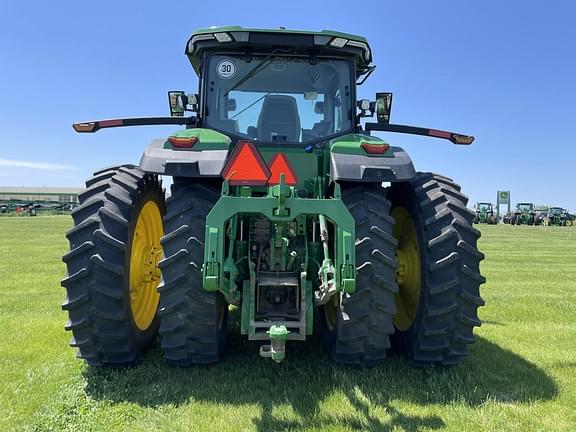 Image of John Deere 8R 410 equipment image 3