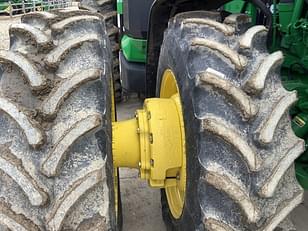 Main image John Deere 8R 410 11