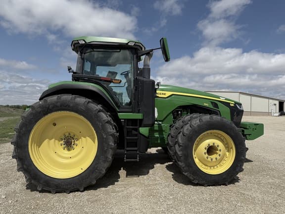 Image of John Deere 8R 410 equipment image 3