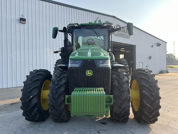 Image of John Deere 8R 410 equipment image 2