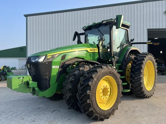 Image of John Deere 8R 410 equipment image 1