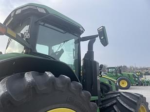 Main image John Deere 8R 410 37