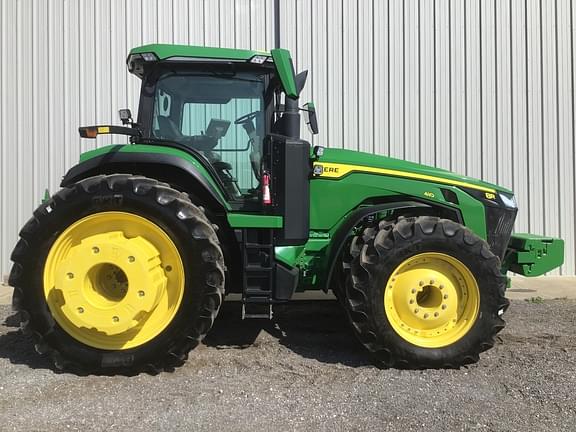 Image of John Deere 8R 410 equipment image 4