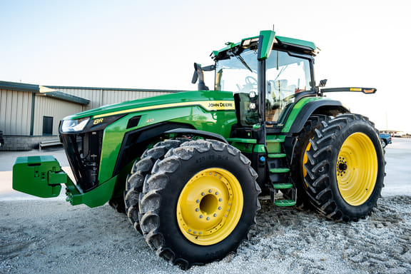 Main image John Deere 8R 410