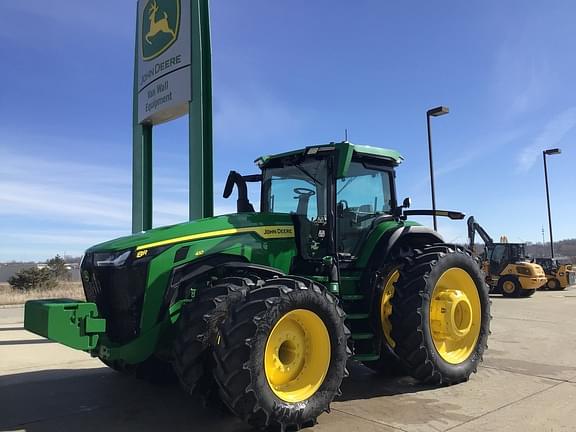 Image of John Deere 8R 410 equipment image 2