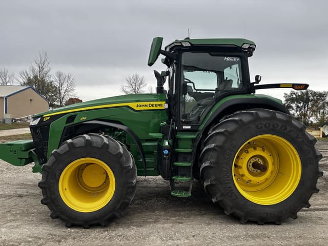Image of John Deere 8R 410 equipment image 2