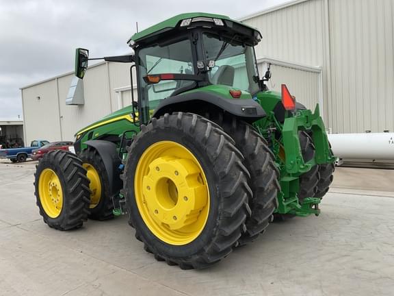 Image of John Deere 8R 410 equipment image 2