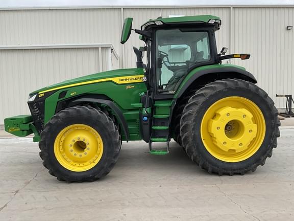 Image of John Deere 8R 410 equipment image 1