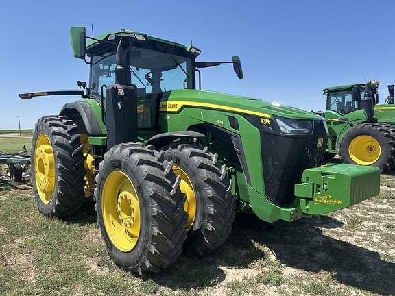Image of John Deere 8R 410 Primary image