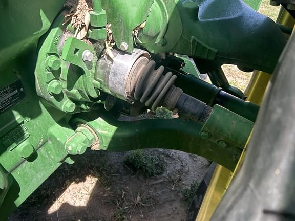 Image of John Deere 8R 410 equipment image 4