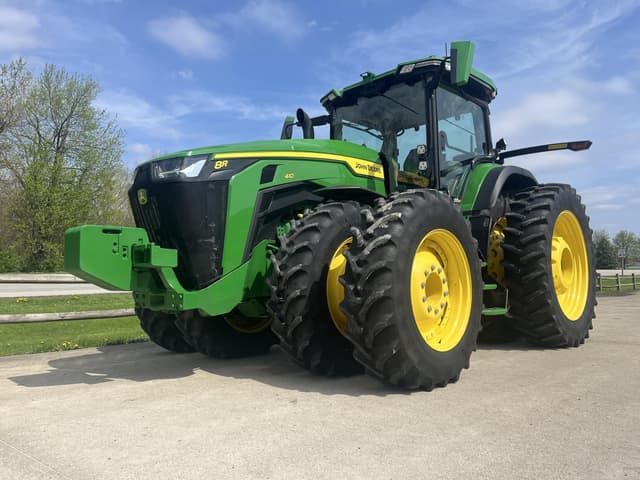 Image of John Deere 8R 410 equipment image 1