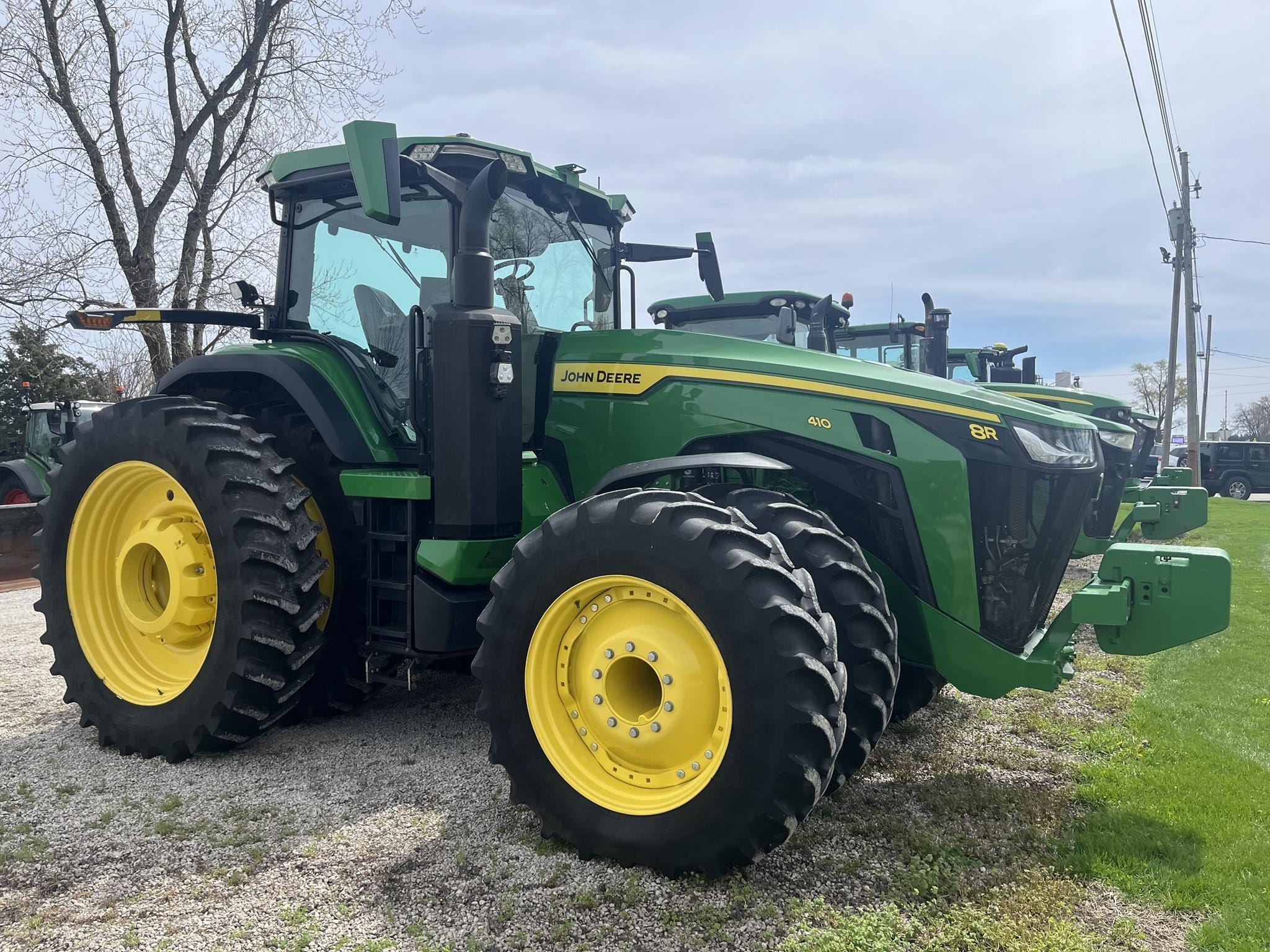 2021 John Deere 8R 410 Equipment Image0