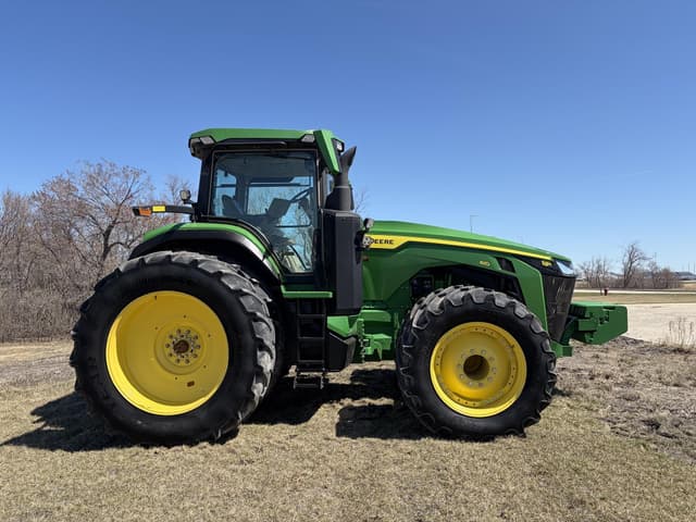 Image of John Deere 8R 410 equipment image 1