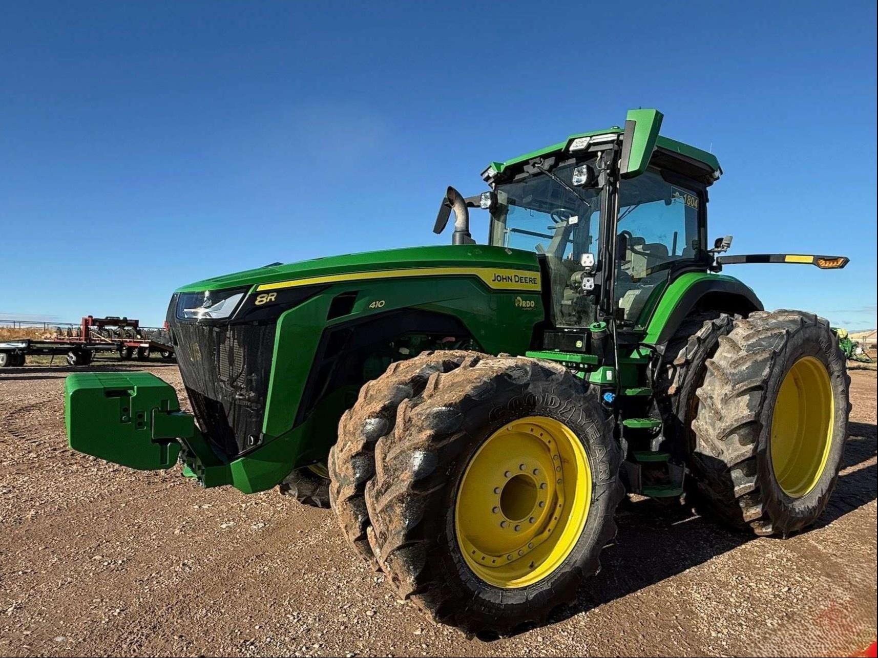 2021 John Deere 8R 410 Equipment Image0
