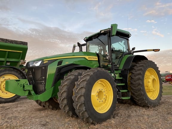 Main image John Deere 8R 410