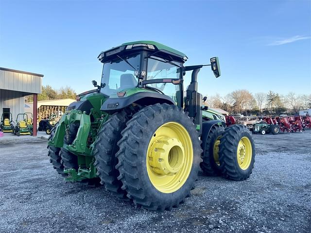 Image of John Deere 8R 410 equipment image 4