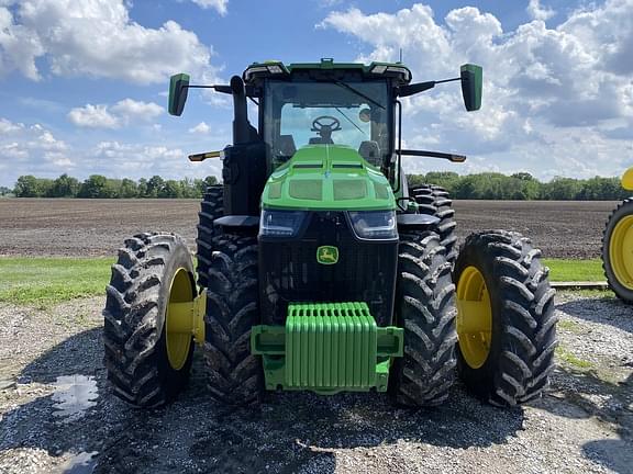 Image of John Deere 8R 410 equipment image 2