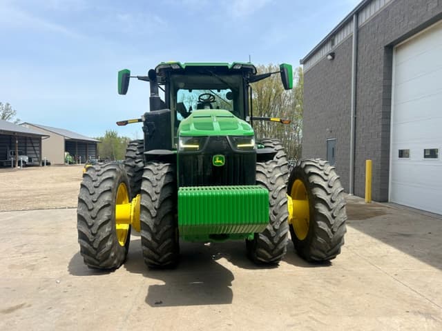 Image of John Deere 8R 370 equipment image 1